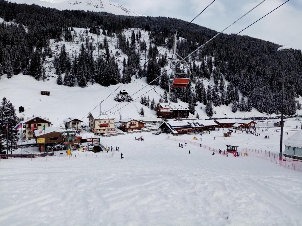 Comodo Alloggio Con Accesso Diretto Alle Piste Santa Caterina Valfurva Buitenkant foto